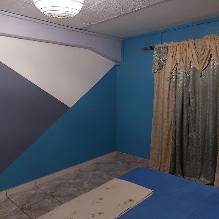 Auberge Bouloulou Boueni Exteriér fotografie