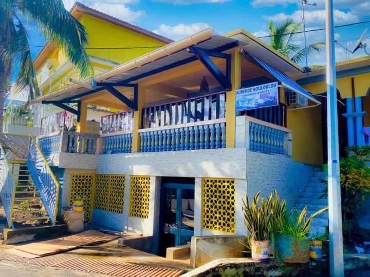 Auberge Bouloulou Boueni Exteriér fotografie